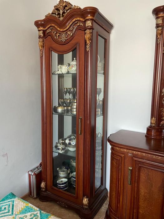 Комплект комод+витрина в гостиную