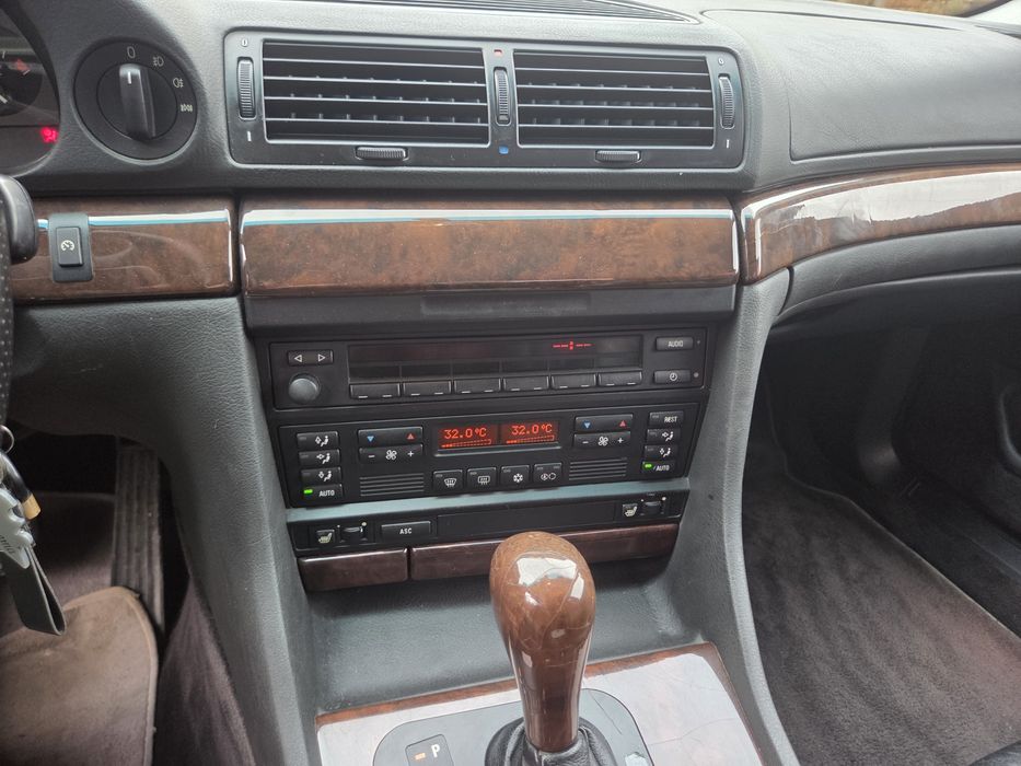 BMW e38 725 tds 97г.