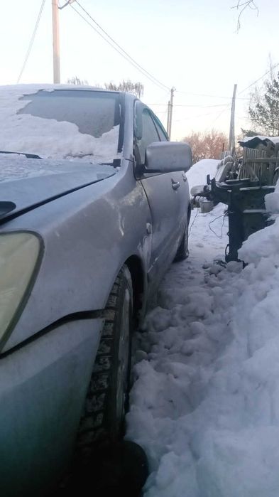 Мицубиши Лансер 9 битый 1,6л