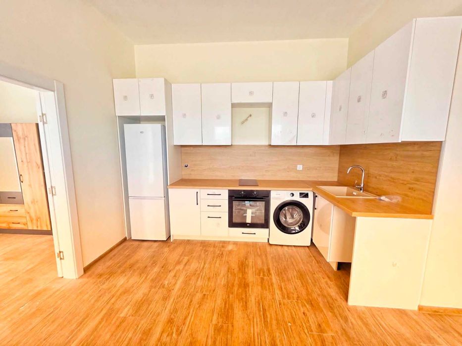 Дава се под наем Двустаен апартамент в Асеновград - 50 кв.м за 348.84 € - Снимка #4