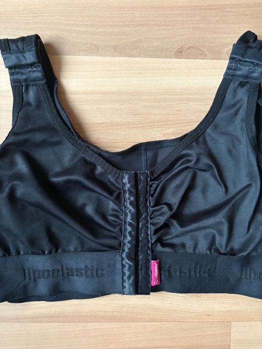 Следоперативни бюстиета