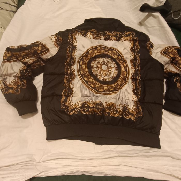 Geaca groasa Zara model Versace Xl