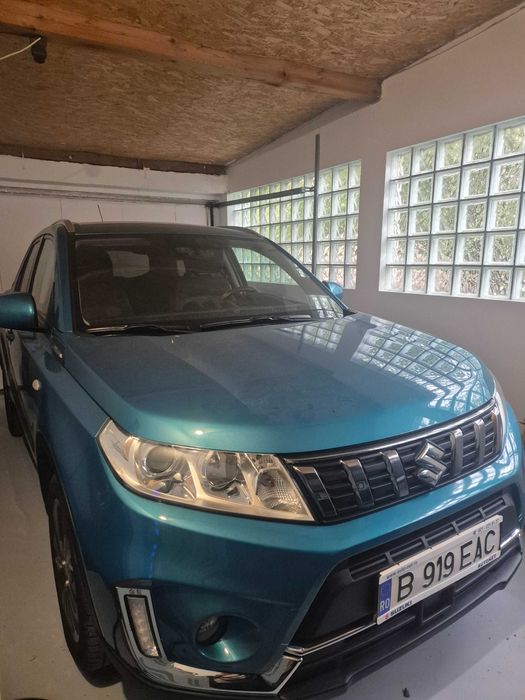 Suzuki Vitara 1.0 Boosterjet - varianta echipare Passion