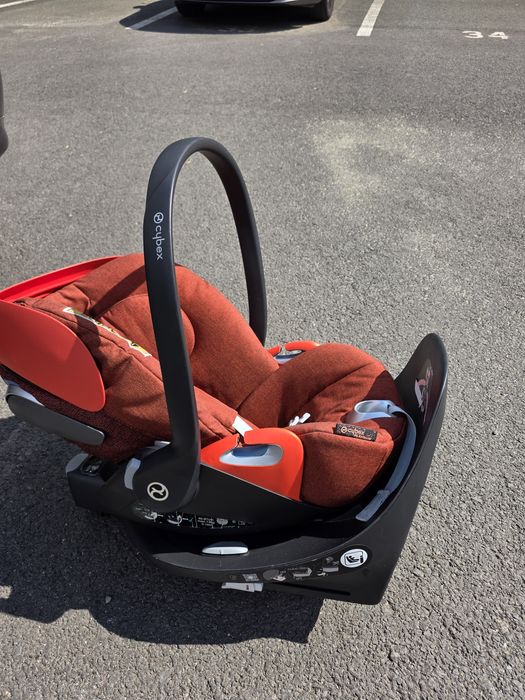 Vand Scoica + baza isofix Cybex Cloud Z i-size
