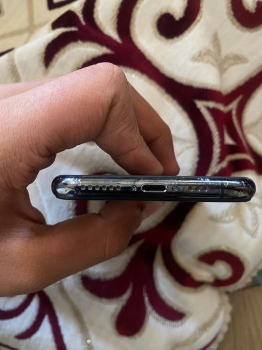 iPhone 11 pro 64гб