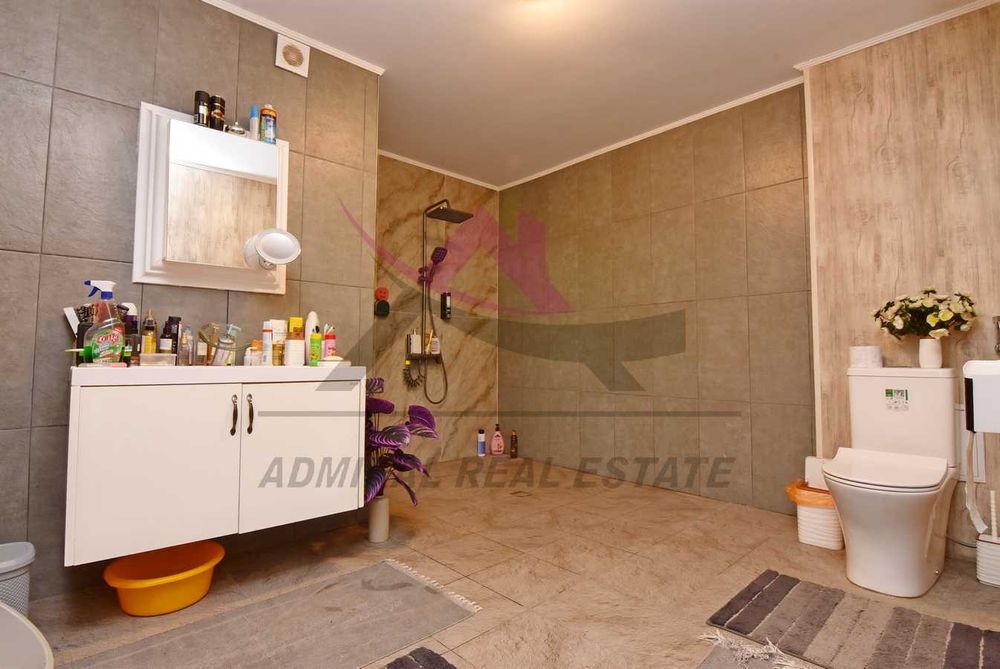 Самостоятелна къща - село Бенковски