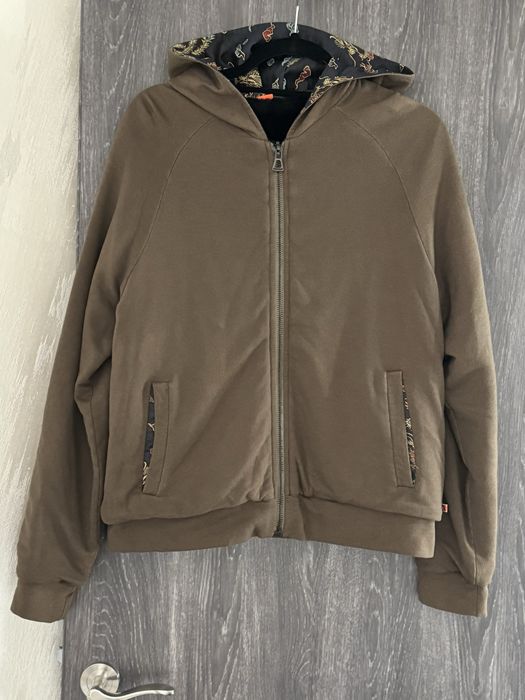 Уникална жилетка Hugo Boss (L)