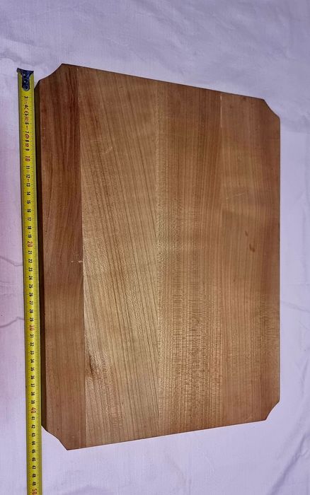 Tocator din lemn masiv