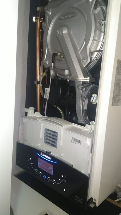 Reparatii montaj și servis centrale termice