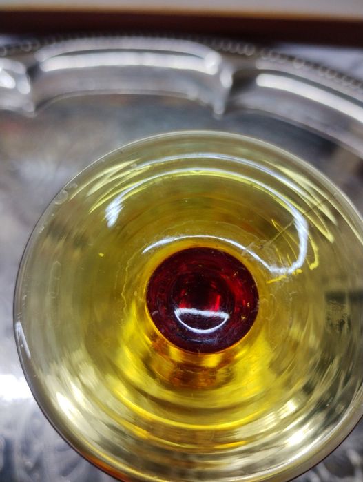 Ретро сервиз за вино