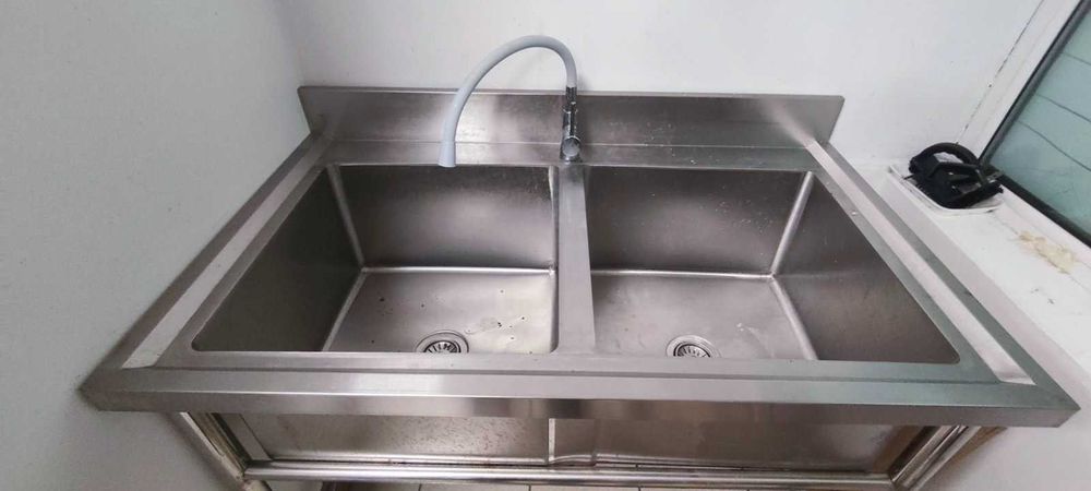 Мивка от неръждаема стомана