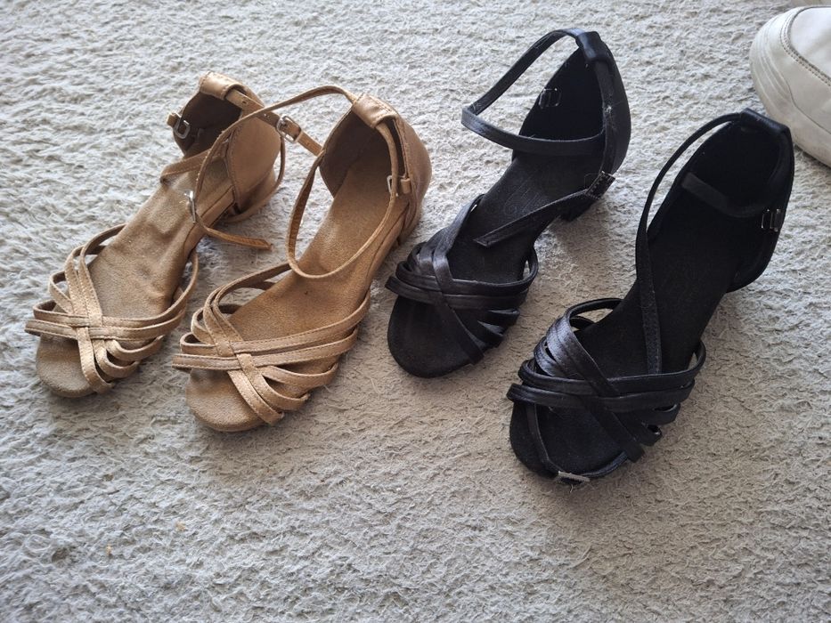 Обувки с ток за танци спортни и латино