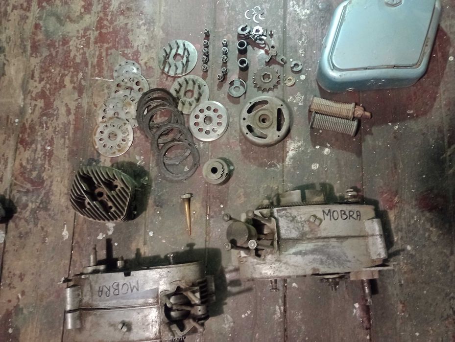 Piese Moto , MZ 125 MZ 175 , Mobra