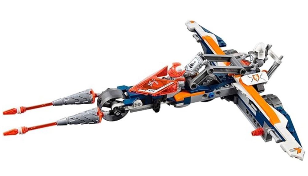 LEGO® NEXO KNIGHTS™ Motocicleta dubla a lui Lance 70348