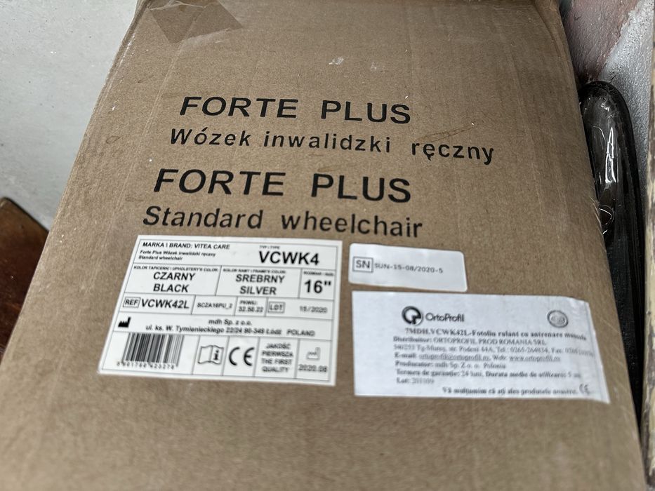 Scaun cu rotile manual pliabil FORTE PLUS