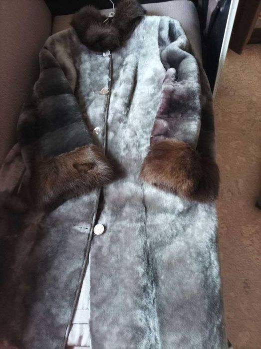 Продам шубу в отличном состоянии