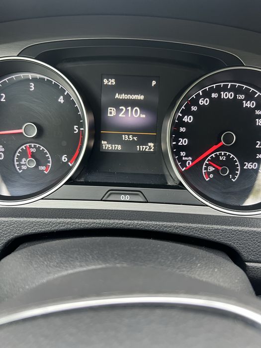 VOLKSWAGEN Golf 2016 — imagine 5