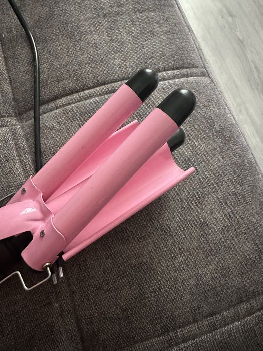 Продам     плойку.   трехрожковую