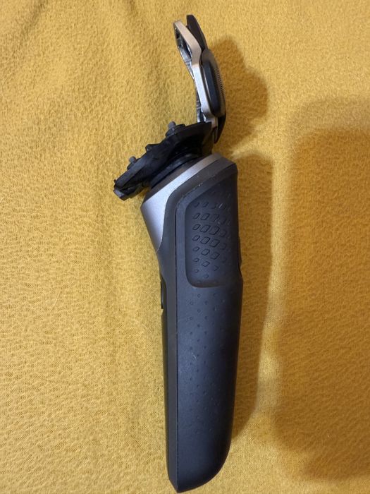 Aparat barbierit tuns Philips Shaver 5000 S5887/10 fara fir, garantie