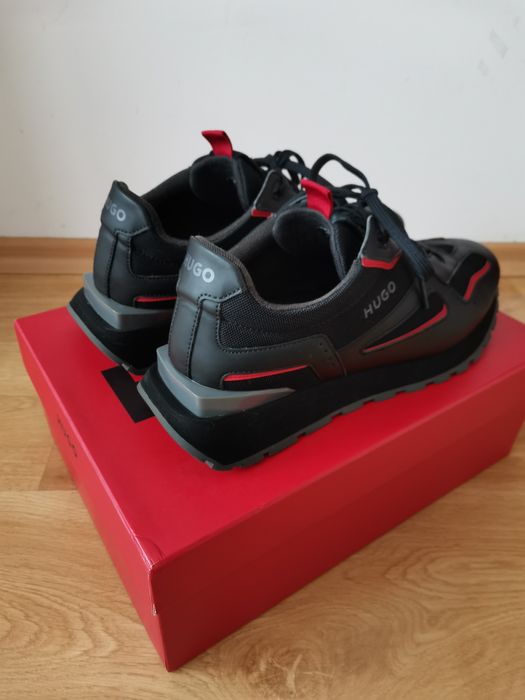 Hugo Boss оригинални обувки !!!