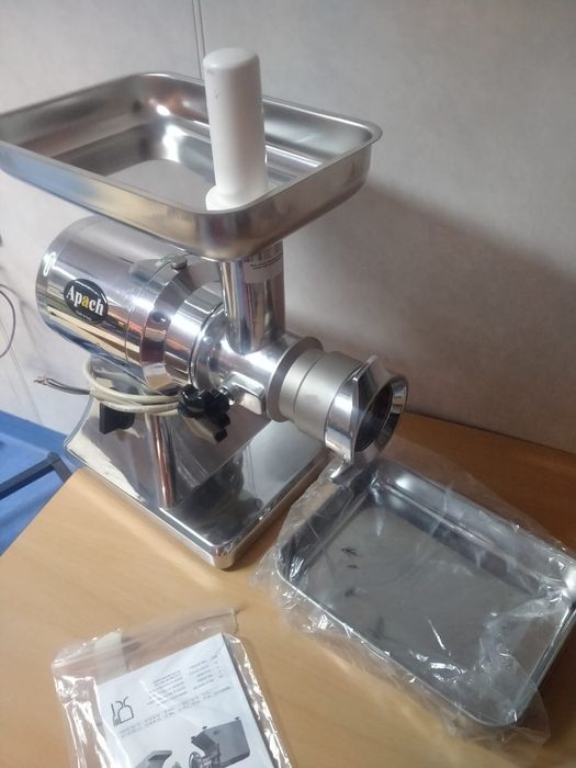 Продаётся мясорубка