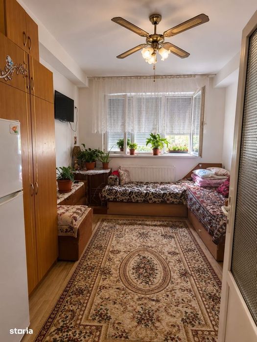 Apartament 1 camera ,Uta ,etajul 1