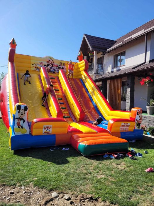 Închiriez tobogane gonflabile, tobogan gonflabil, inchirieri jocuri
