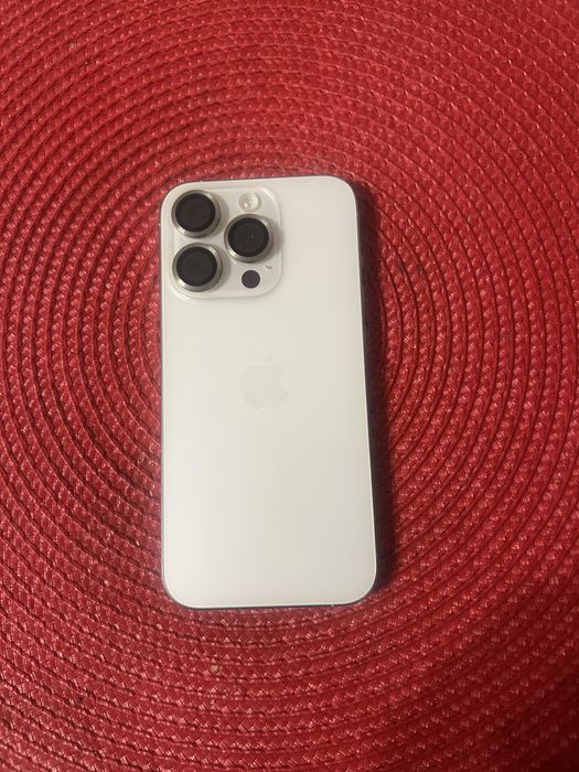 Vand Iphone 15 Pro