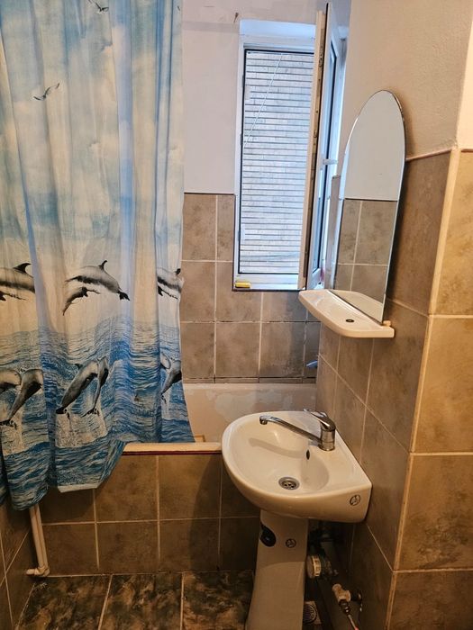 Închiriez apartament 2 camere Petrosani