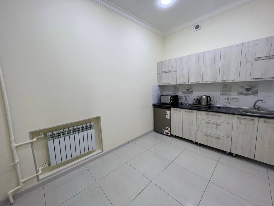 Шота Руставели аренда офис 130 м2 4 комнаты