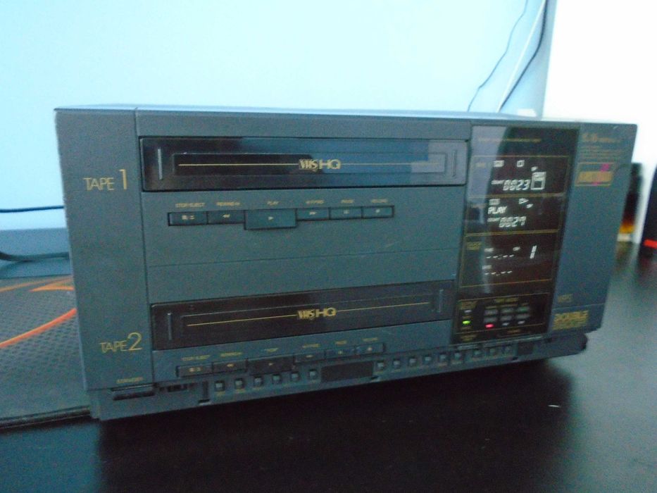 видео Amstrad dd8904