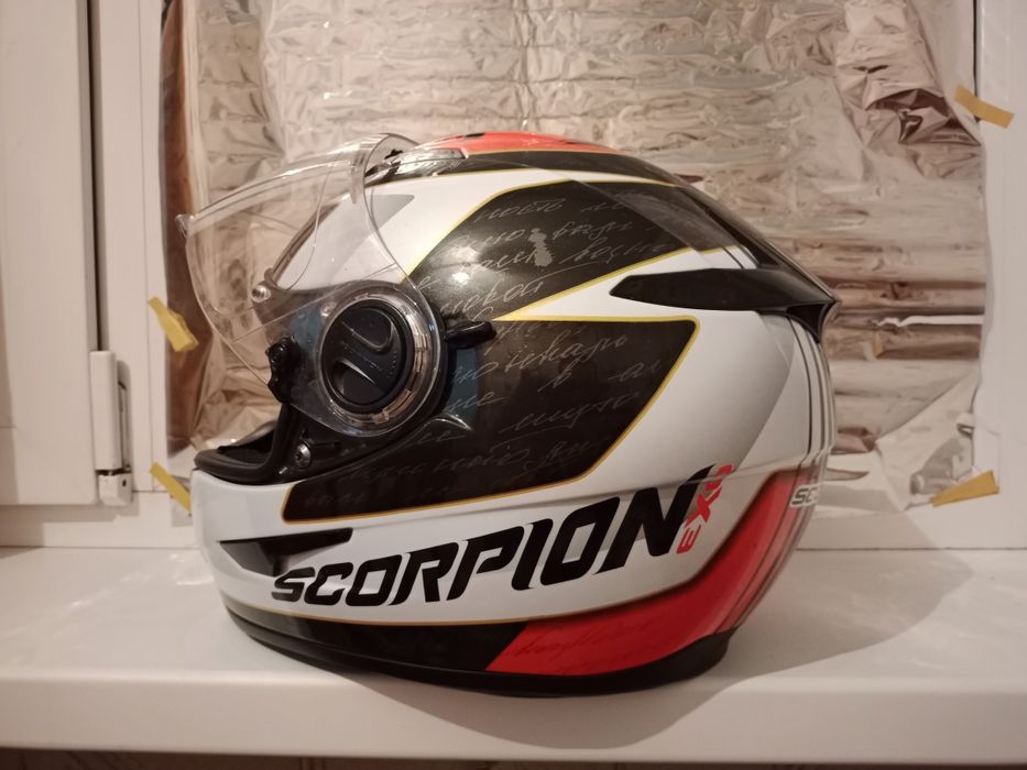 Продам шлем scorpion