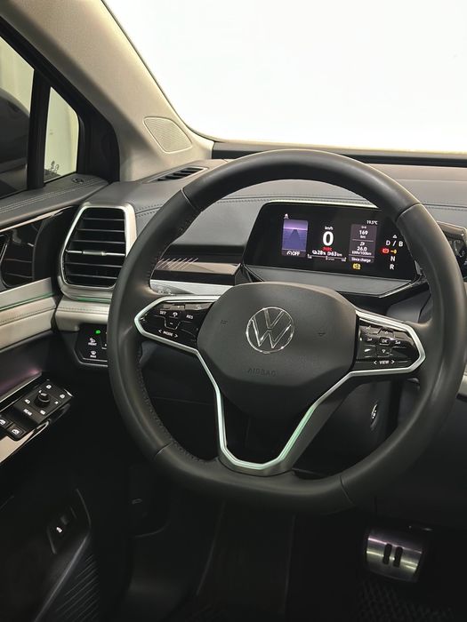 Bugun sotuvimizda Volkswagen ID6 crozz