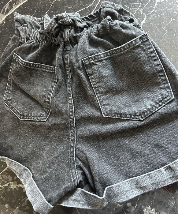 Pnataloni scurti denim