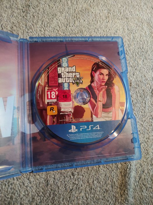 GTA 5 PS4- Ca nou, funcționează perfect