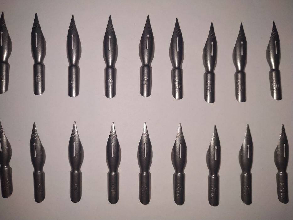 Ручка  .Перья стальные N110.