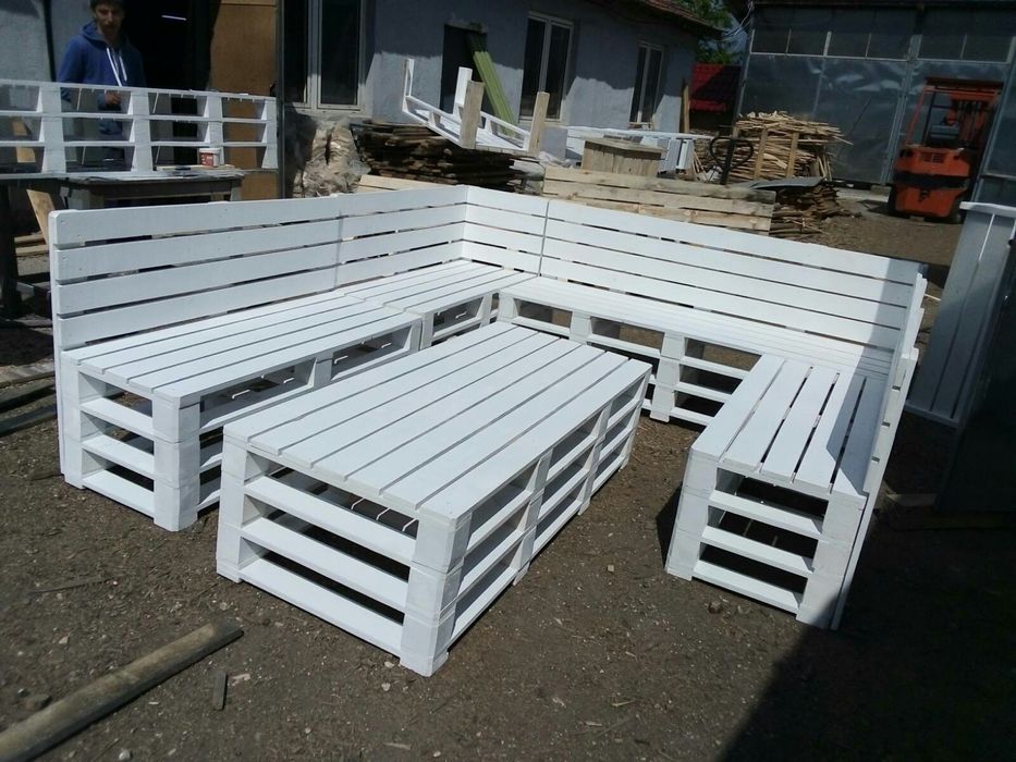 Сепарета - дивани и маси