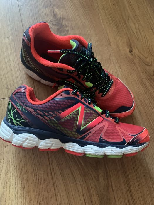 Дамски маратонки Neu Balance 37 номер