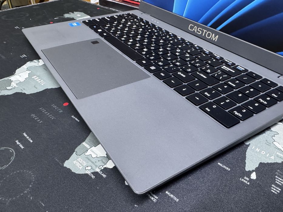 Ноутбук Castom Intel N95/12GB/SSD512GB