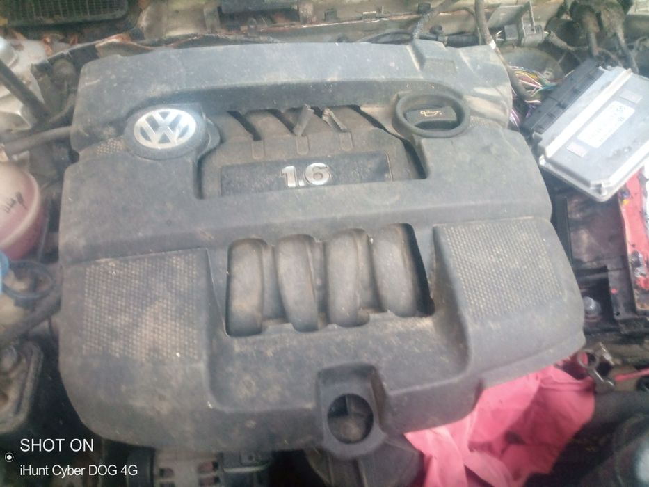 Motor golf 5 1.6benzina cod BGU