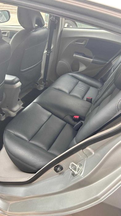 HONDA Insight 2010 — imagine 4