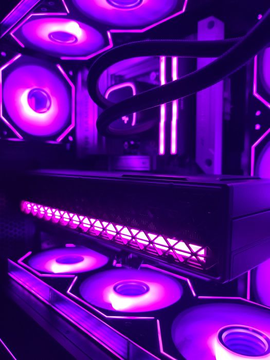 Игровой компьютер АМД Ryzen 7700X, RX9700XT