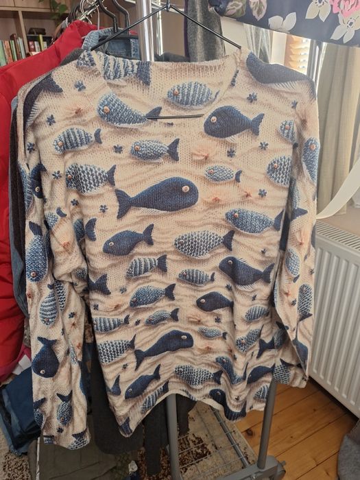 Дамски жилетки и пуловери, блузи  М размер