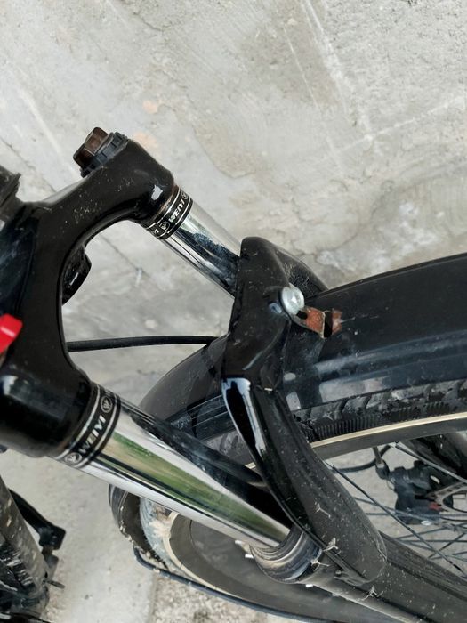 Velosiped sotiladi 26 razmer raketa yurishi