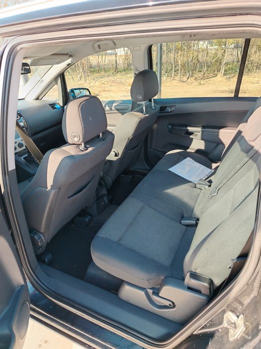 Opel zafira 2008