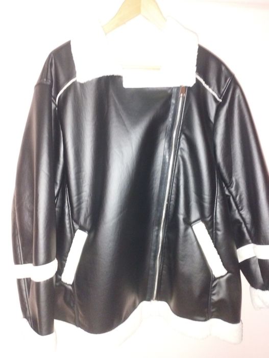 Куртка новая весна