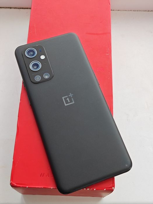 OnePlus 9 pro 12/256gb