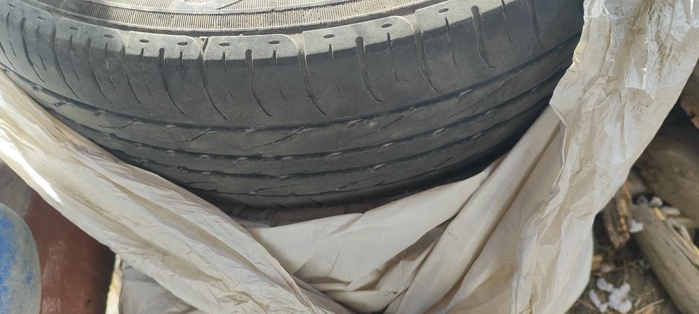 Dunlop R 15 в среднем состоянии