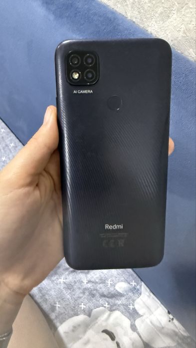 Телефон           .