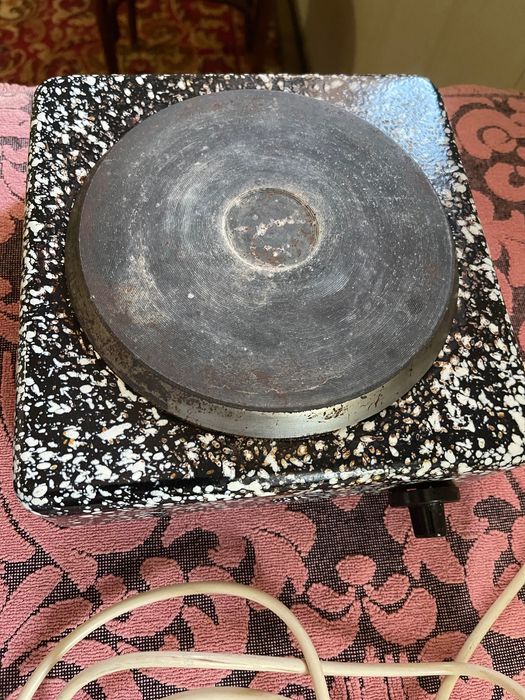 Электрическая плитка